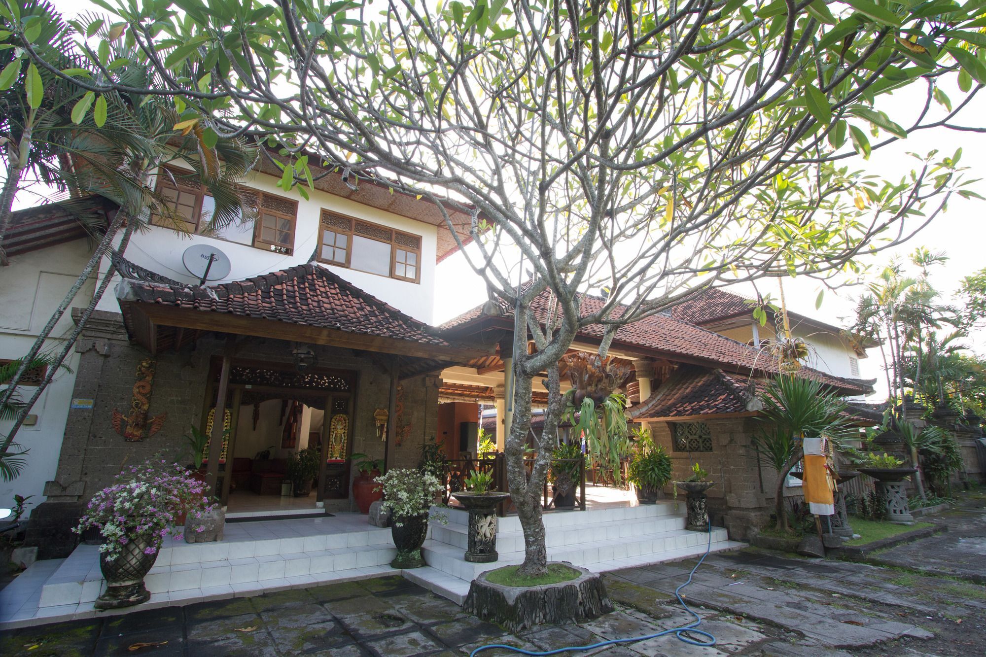 Hotel Bali Warma 덴파사르 외부 사진